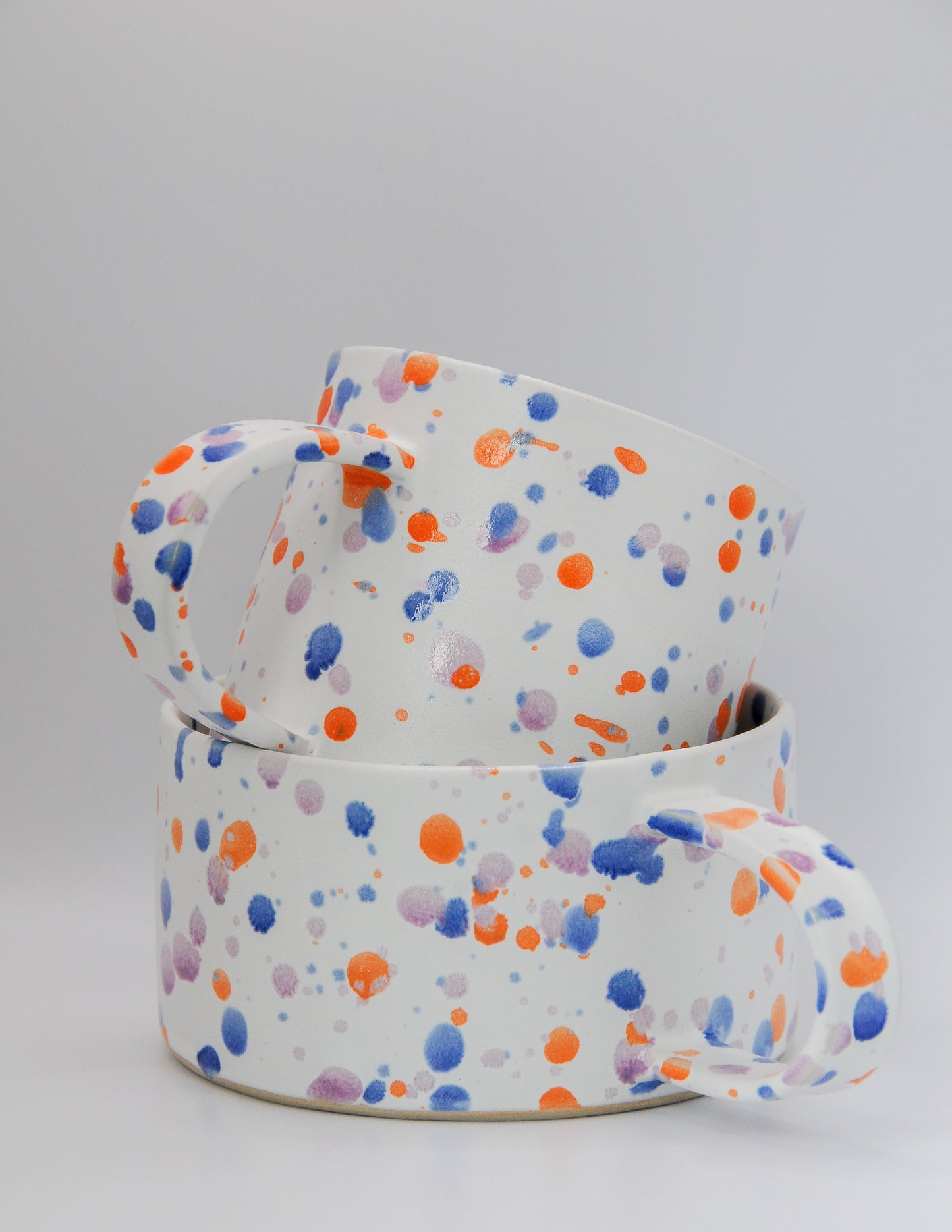 KONFETTI Tasse breit/bunt