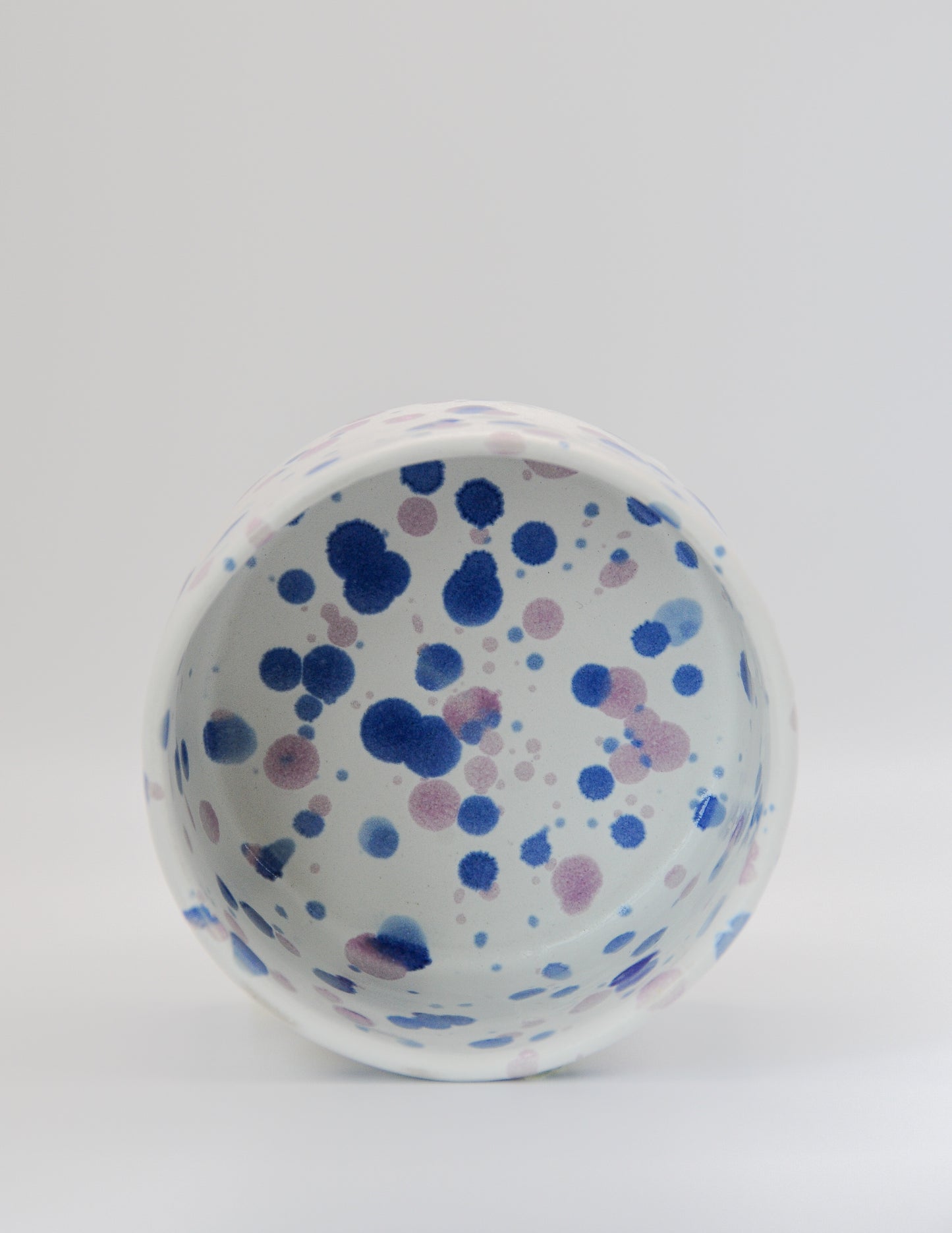 KONFETTI Becher lila blau